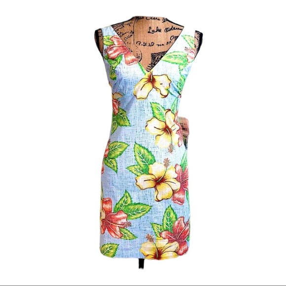 TOES ON THE NOSE🏄🏽‍♀️🏄🏽‍♀️Light blue, coral & yellow Hibiscus Sundress NWT SZ S - Picture 12 of 15